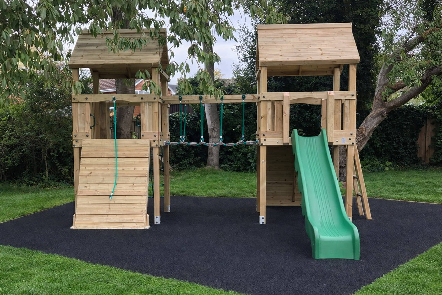 ACTIVE Woodland towers – 2x 1.5 height platforms, with slide, 4 accessories AND INSTALLATION