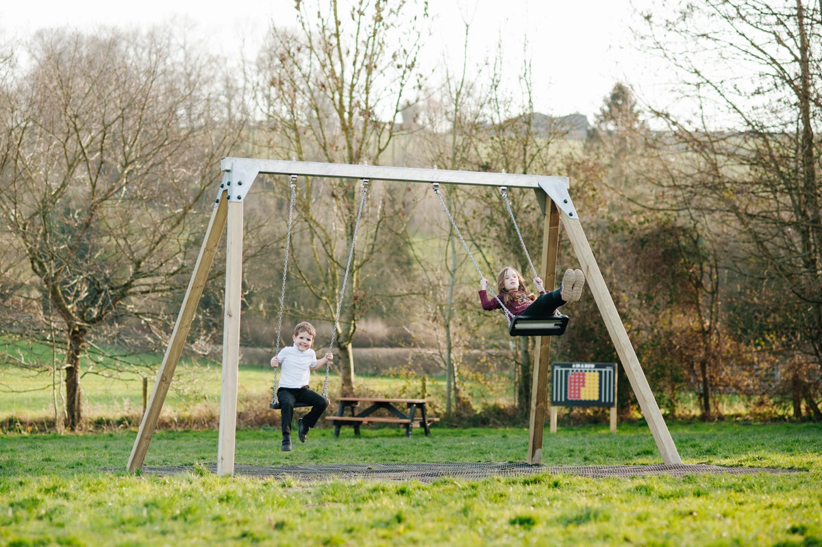 ACTIVE Commercial Swing Frame with 2 seats – METAL top pole
