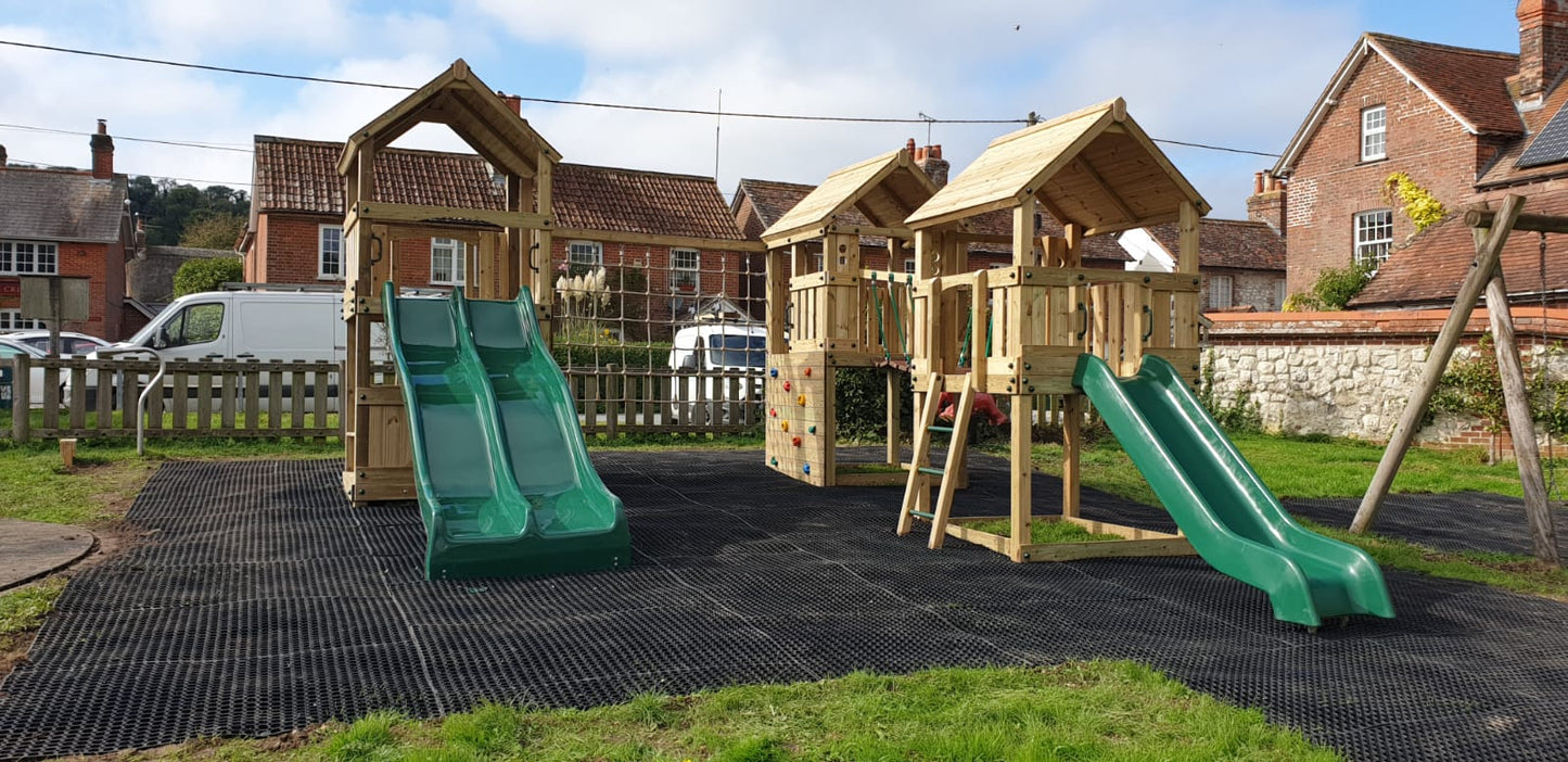 ACTIVE Hampton towers – 3 x 140x140cm platforms- 1.5 and 1.2m platform height, including INSTALLATION