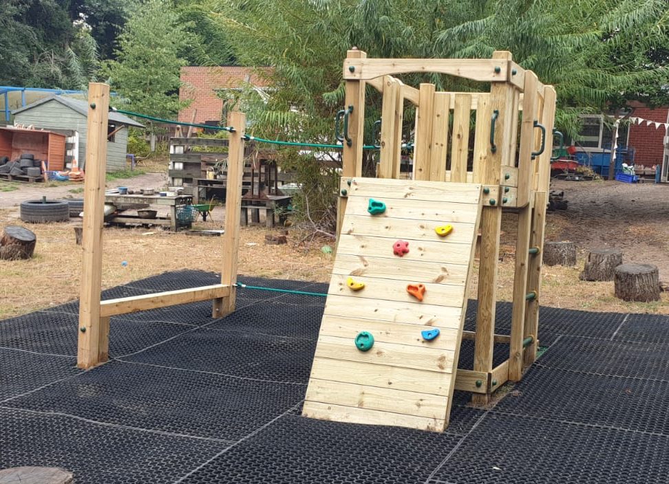 ACTIVE Explorer tower – 1.2m platform height including INSTALLATION