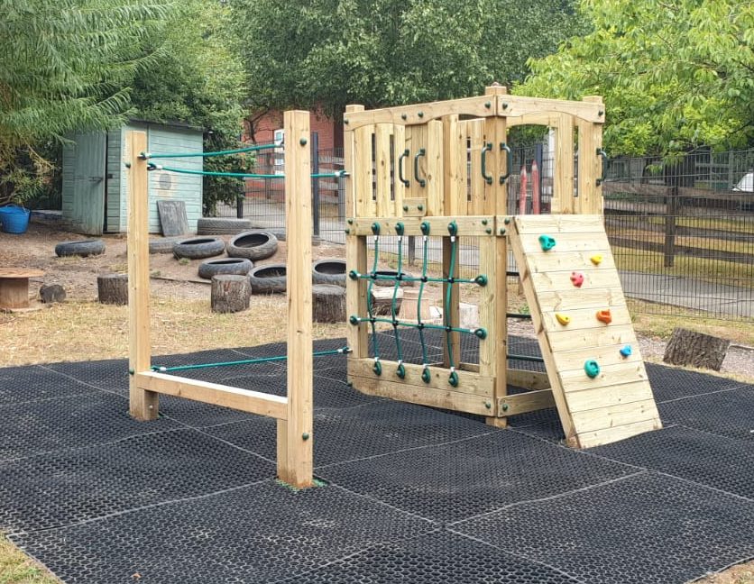 ACTIVE Explorer tower – 1.2m platform height including INSTALLATION