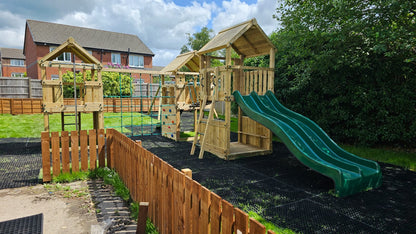 ACTIVE Hampton towers – 3 x 140x140cm platforms- 1.5 and 1.2m platform height, including INSTALLATION