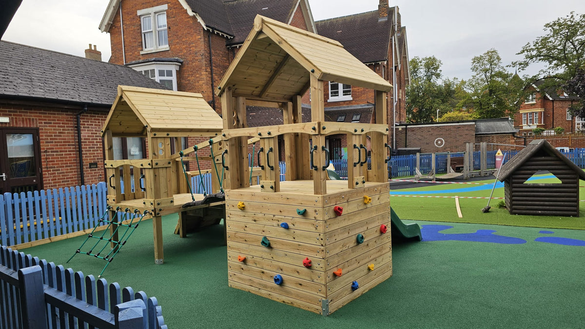 ACTIVE Clifton play tower – Triple platform: 1.2m, 0.9m, 0.6m platform height, including INSTALLATION