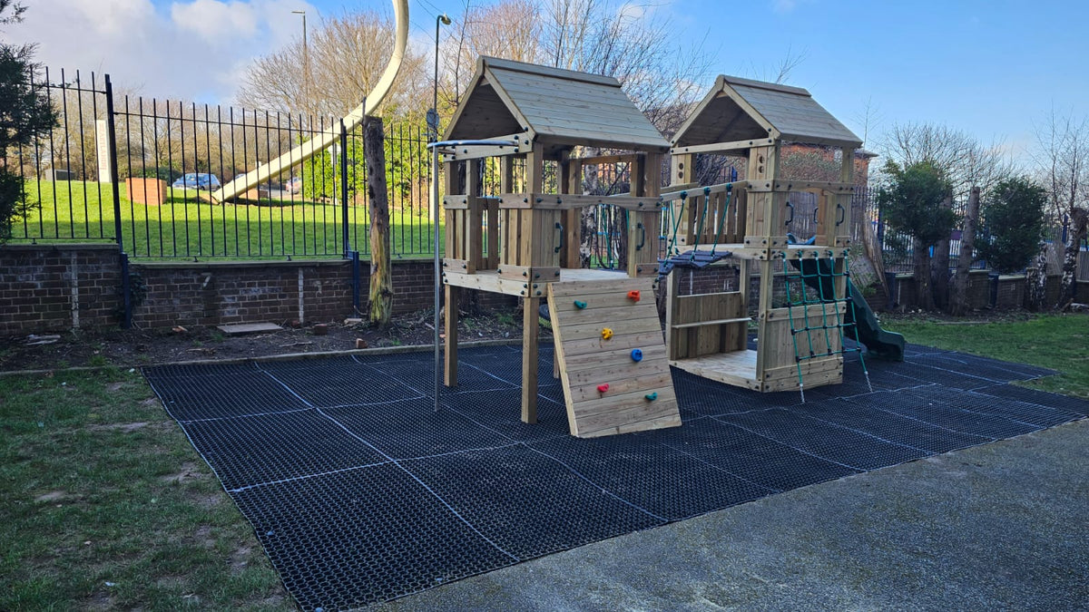 ACTIVE Longtown towers – 140x140cm- 1.5 and 1.2m platform height, with slide, 3 accessories, seating AND INSTALLATION