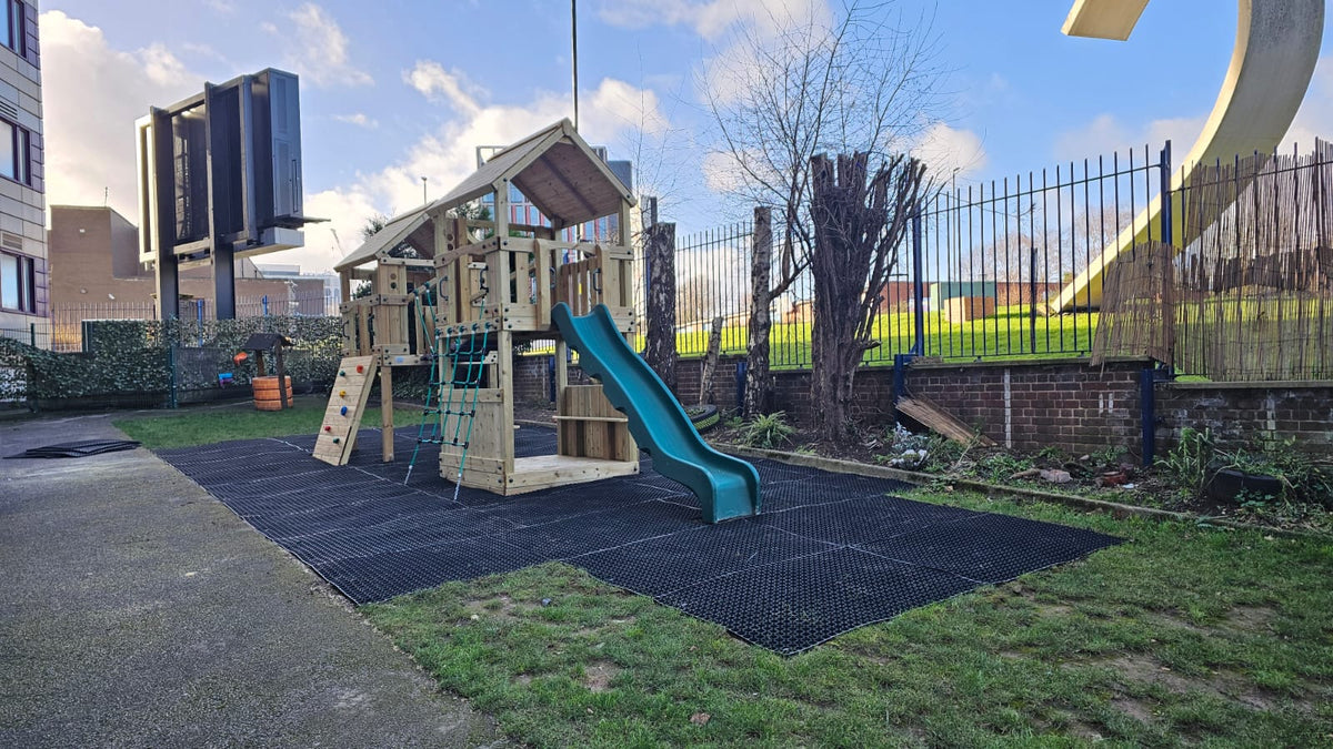 ACTIVE Longtown towers – 140x140cm- 1.5 and 1.2m platform height, with slide, 3 accessories, seating AND INSTALLATION