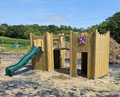 “Active” Double Castle. 125cm platform height – INSTALLED. Ideal for commercial playgrounds